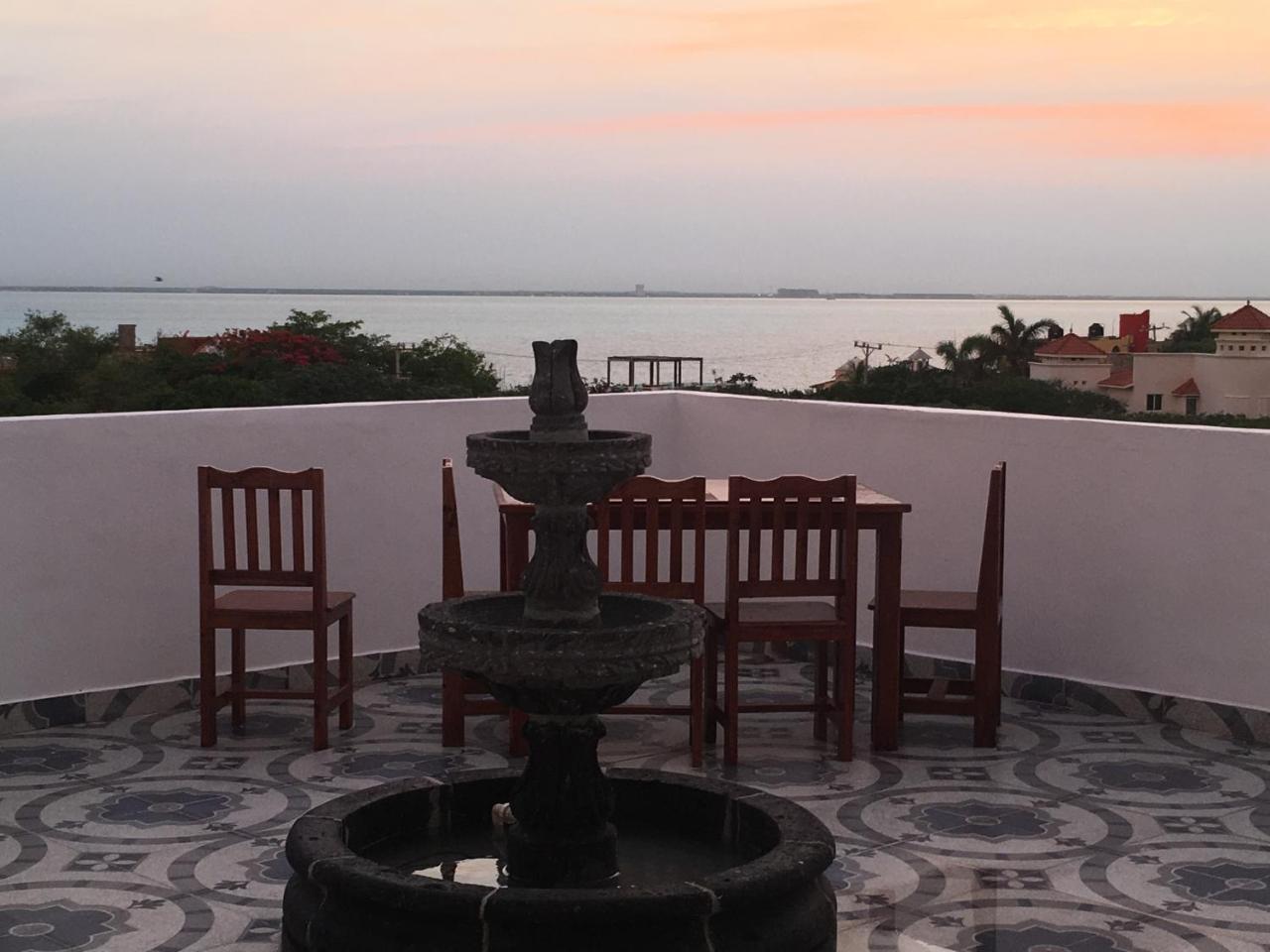 Casa Paloma Blanca Hostel Isla Mujeres Luaran gambar